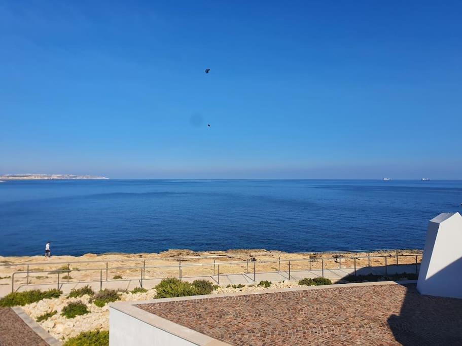 Private Room In A Modern Apartment With Pool And Sea View St. Paul's Bay Exteriér fotografie
